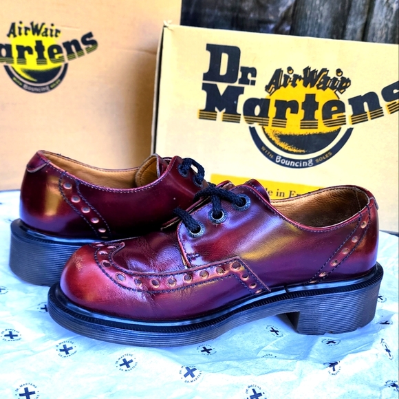 Vintage 90's Dr. Martens Oxford - Picture 2 of 14